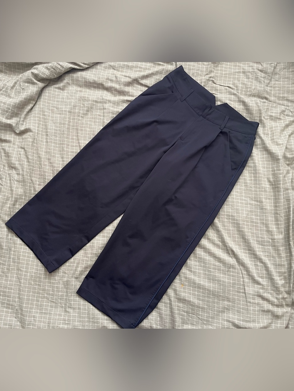Lululemon Lab structured pleated capri pant 6